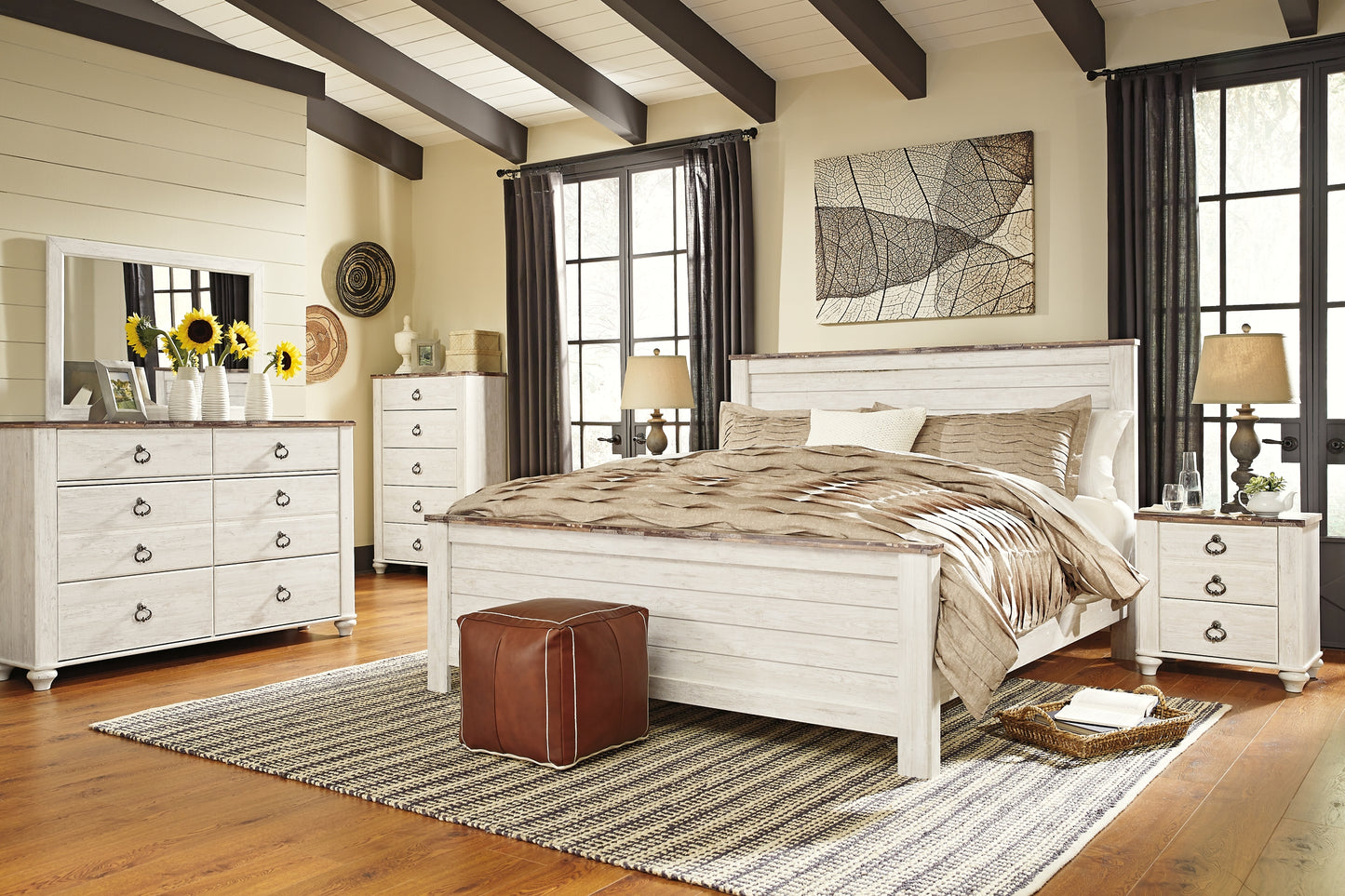 Willowton Panel Bed