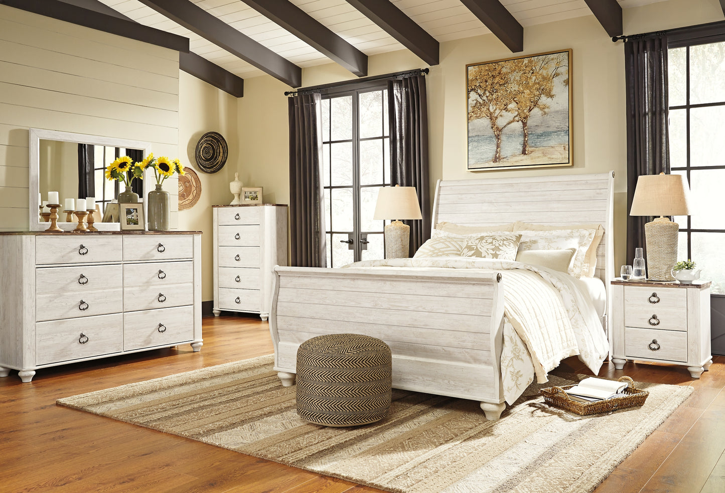Willowton  Sleigh Bed