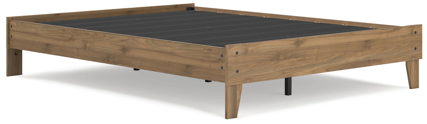 Deanlow Platform Bed