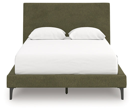 Chirason Queen UPH Bed w/Roll Slats