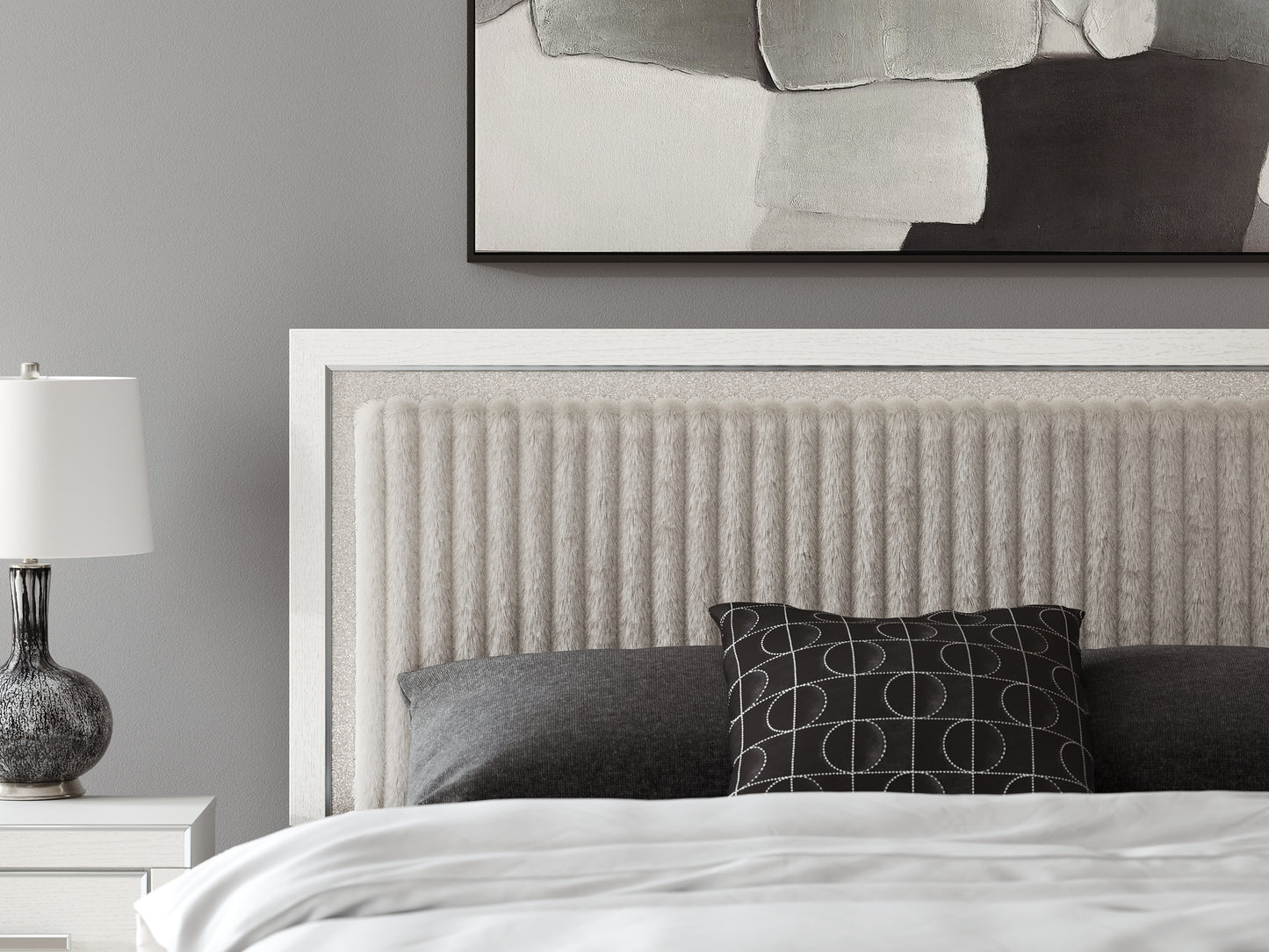 Zuraleus King Upholstered Panel Bed