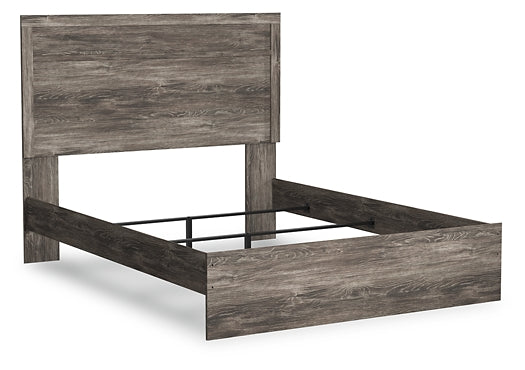 Ralinksi Queen Panel Bed with Mirrored Dresser and Chest